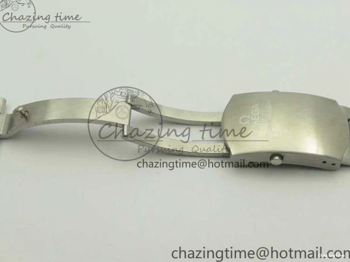 0306 TechFriendly SpeedMaster MoonWatch SS OMF 1:1 Best Edition Black Red Dial On SS Bracelet A9300 V 8092